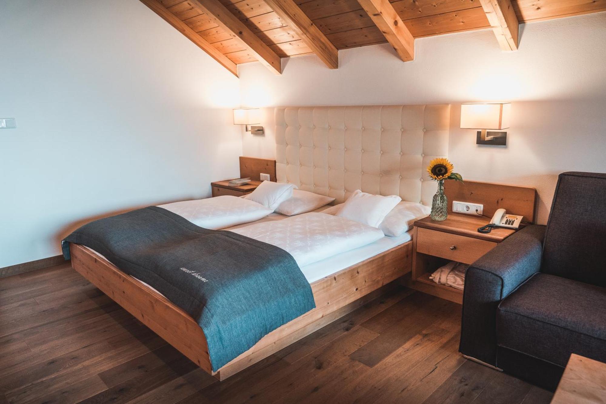 Small Hotel Sonne Tirolo Esterno foto